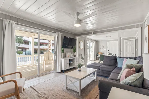 $974,900 | 1904 South Ocean Boulevard, North Myrtle Beach, SC 29582