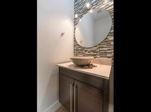 $3,900 | 1907 West 30th Street, Unit A, Austin, TX 78703