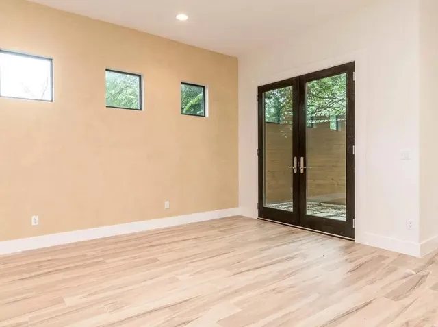 $3,900 | 1907 West 30th Street, Unit A, Austin, TX 78703