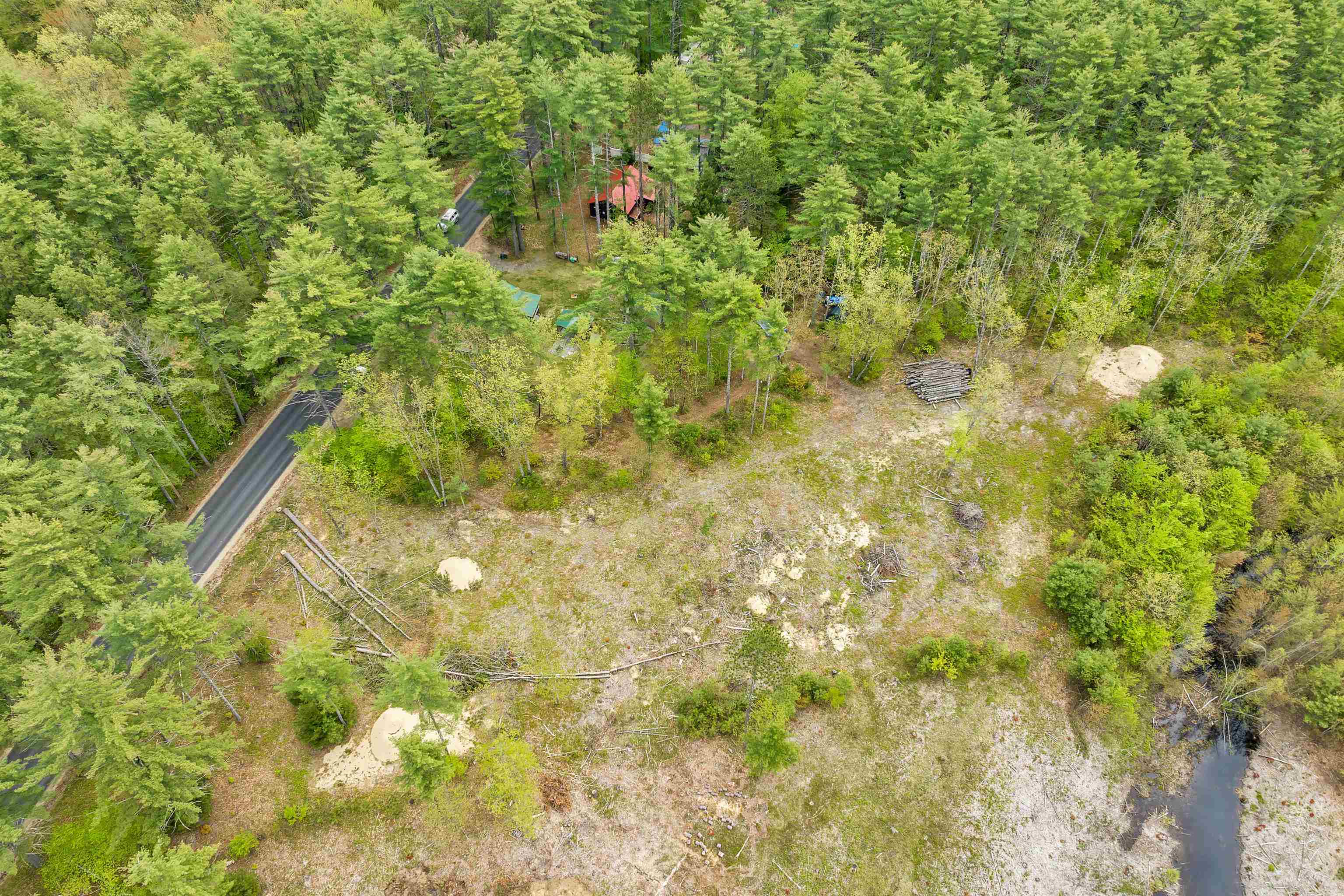 51 Depot Road, Unit 4 Tamworth, NH 03886 - Photo 14 of 25 Gallery Image 14