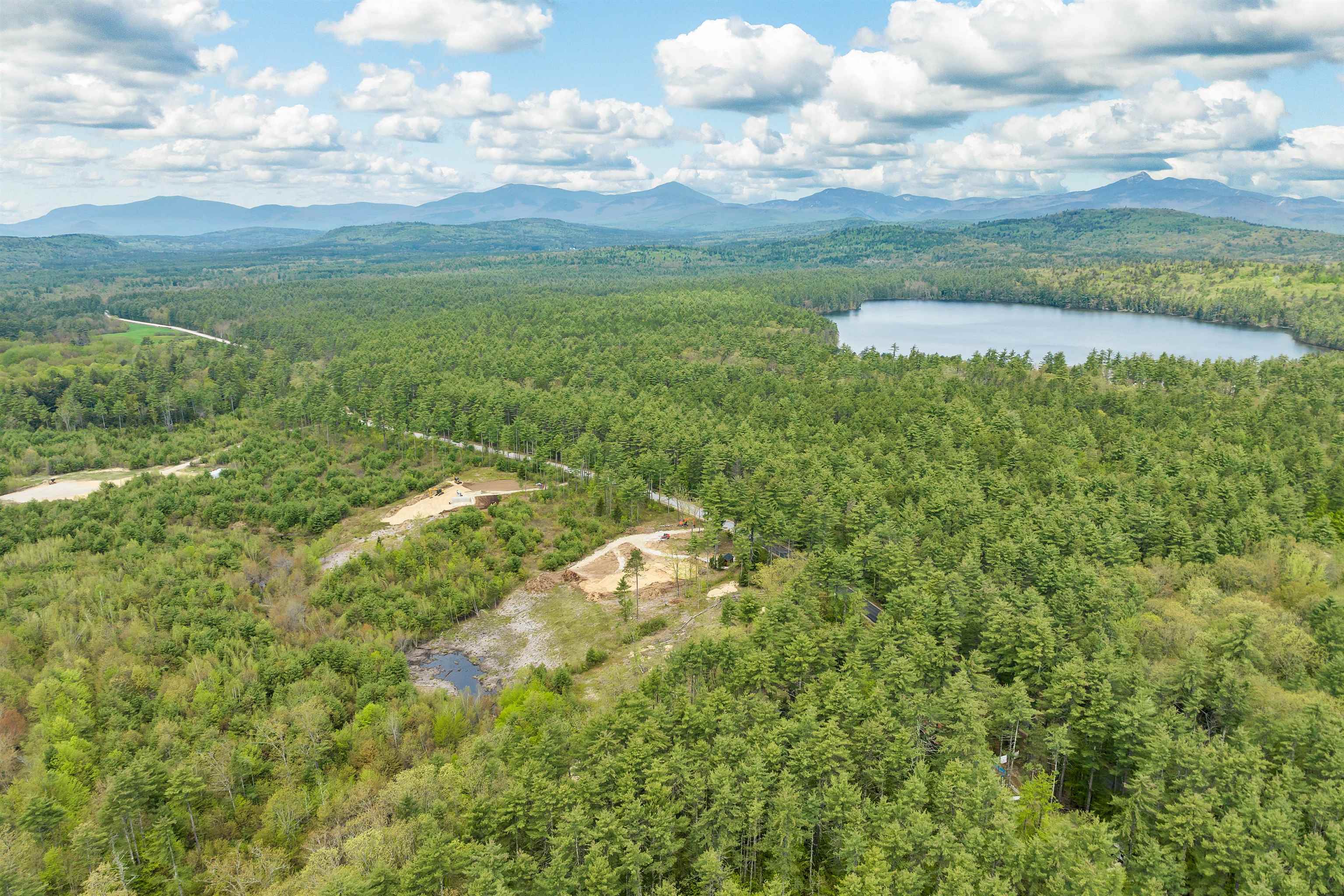 51 Depot Road, Unit 4 Tamworth, NH 03886 - Photo 15 of 25 Gallery Image 15
