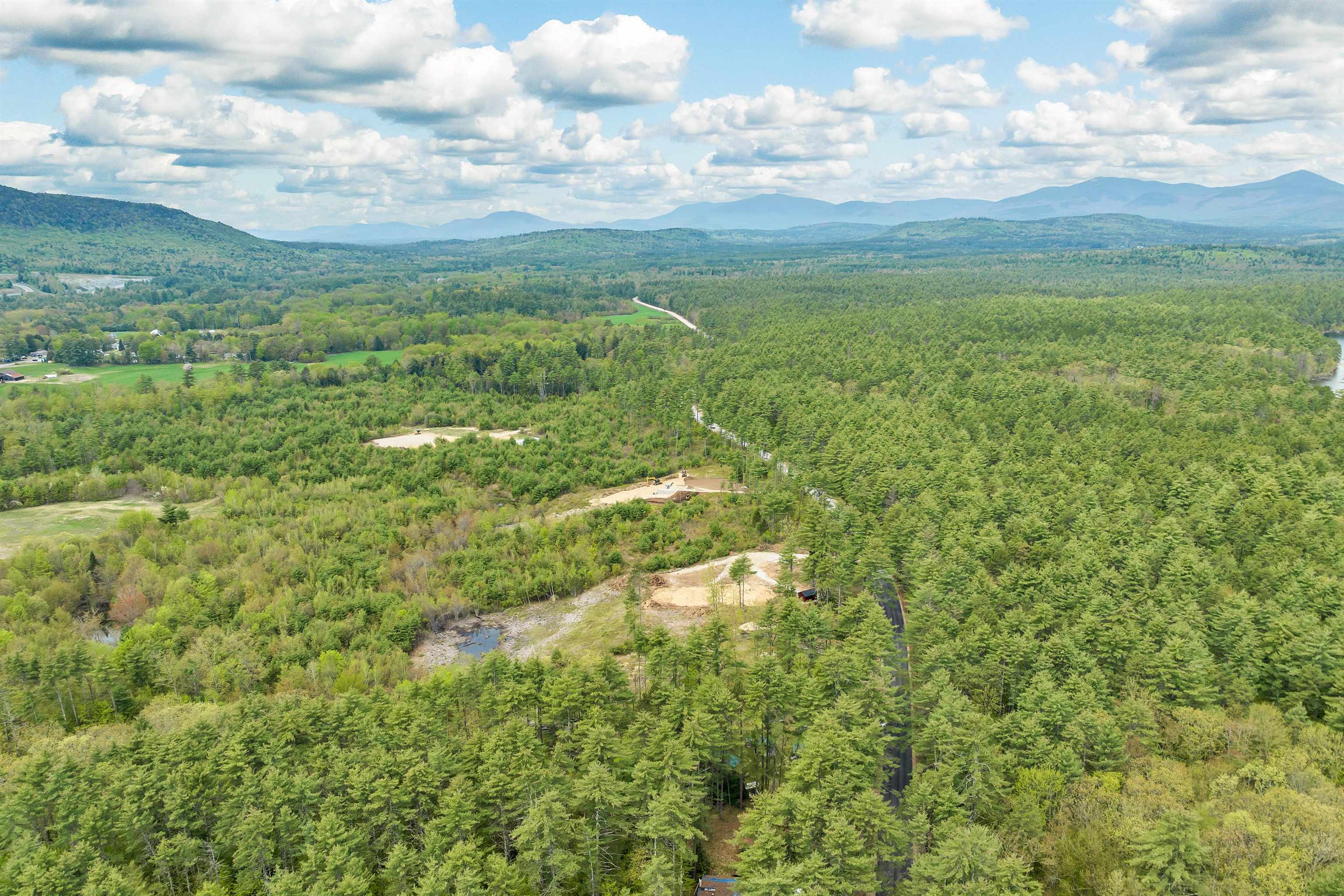 51 Depot Road, Unit 4 Tamworth, NH 03886 - Photo 16 of 25 Gallery Image 16
