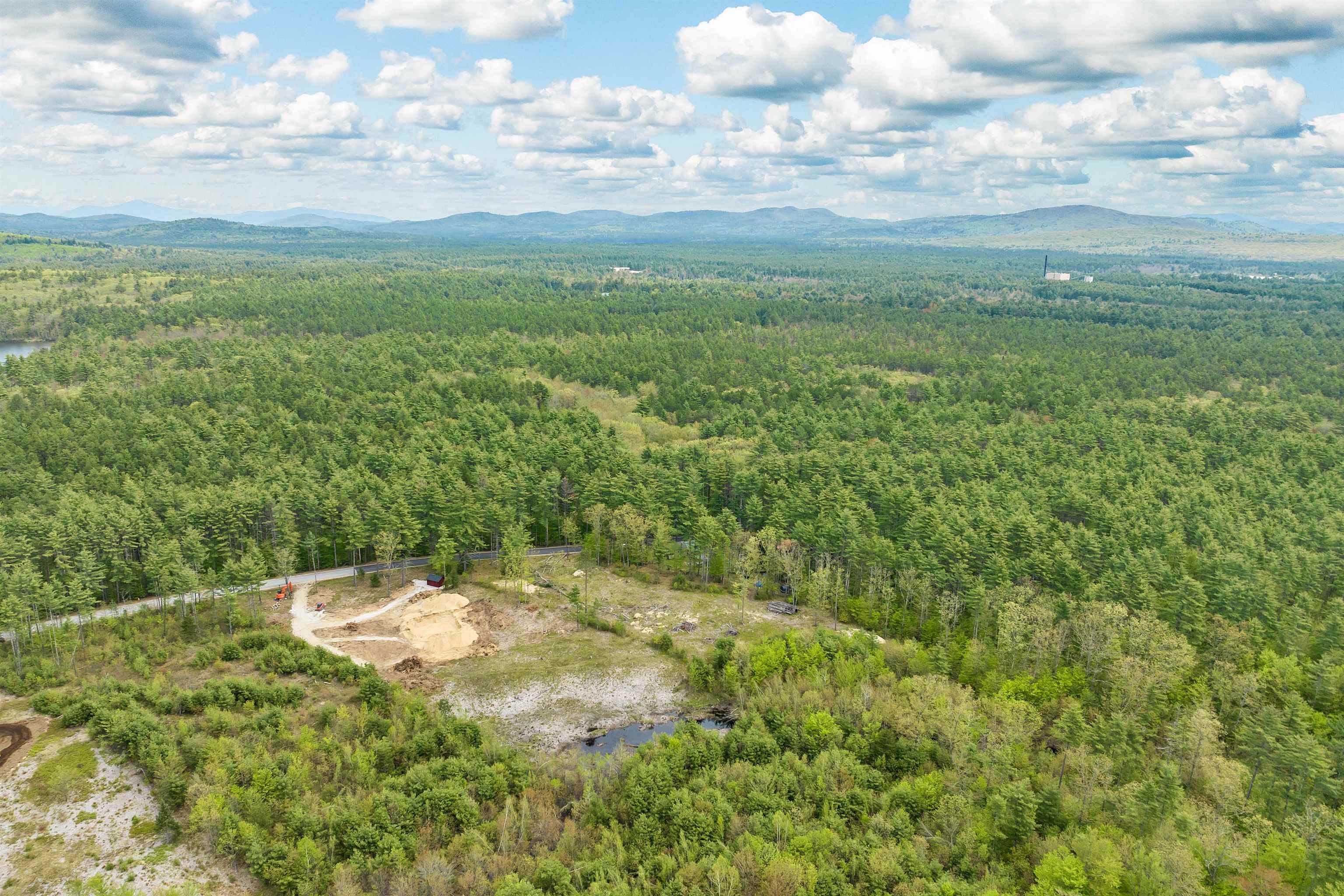 51 Depot Road, Unit 4 Tamworth, NH 03886 - Photo 24 of 25 Gallery Image 24