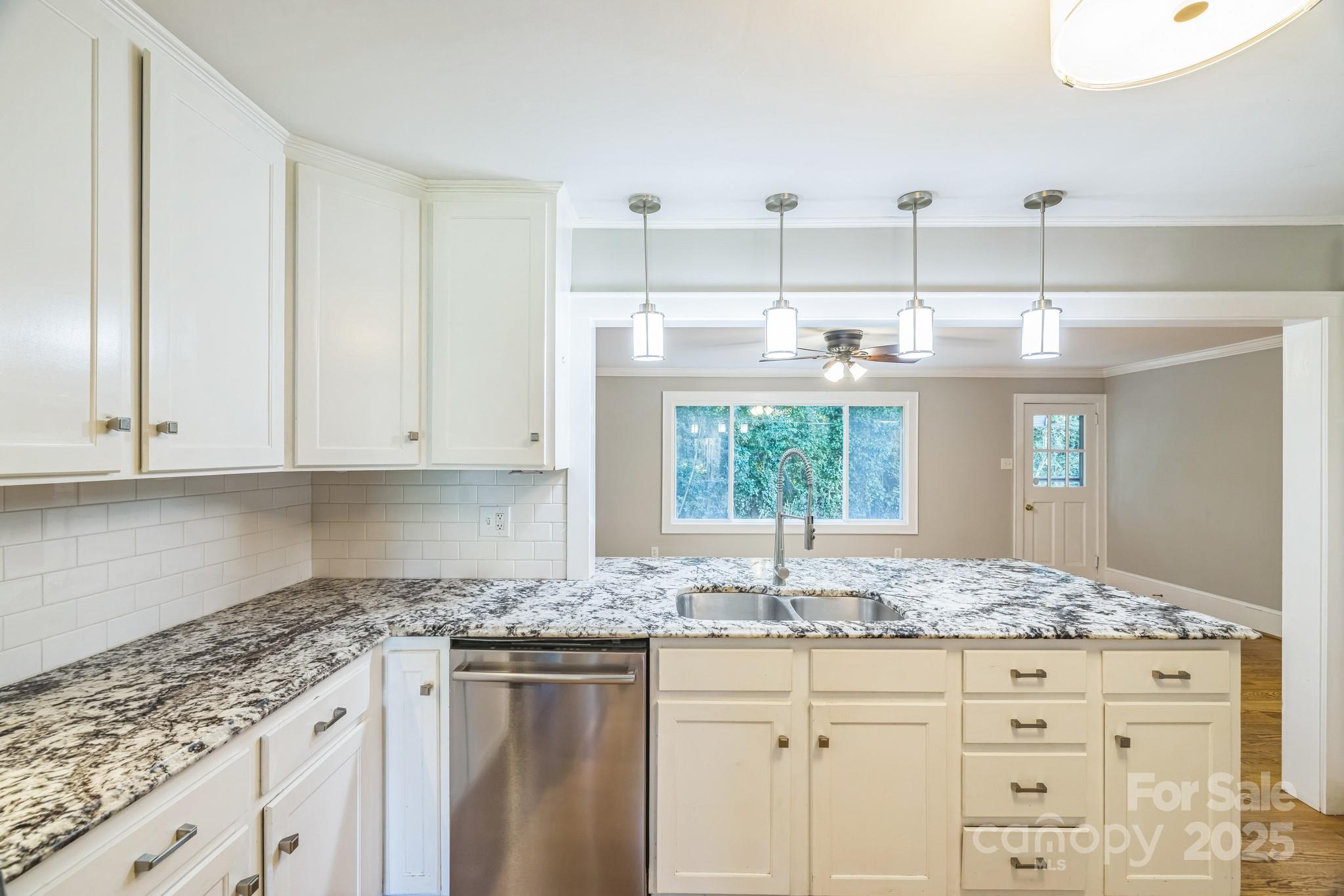 878 Henkel Road Statesville, NC 28677 - Photo 11 of 29