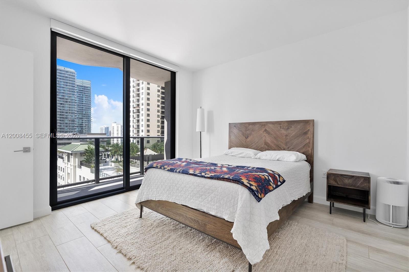 55 Southwest 9th Street, Unit 1103 Miami, FL 33130 - Photo 12 of 26
