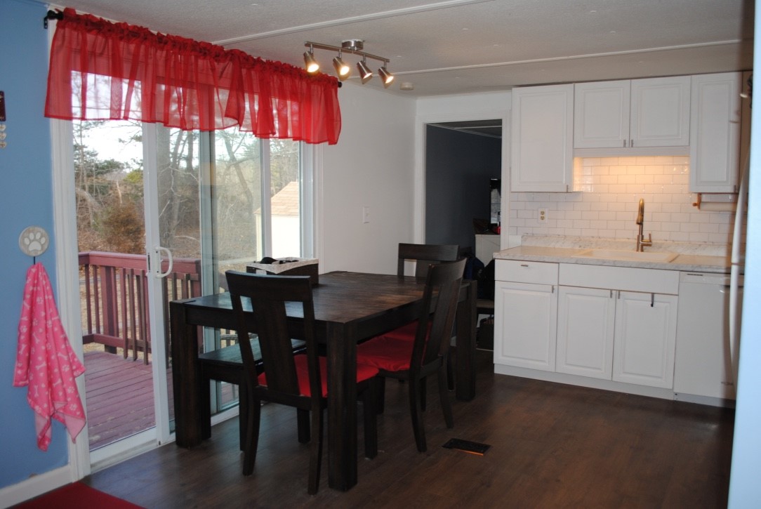 18 Torch Lane Coventry, RI 02816 - Photo 2 of 11