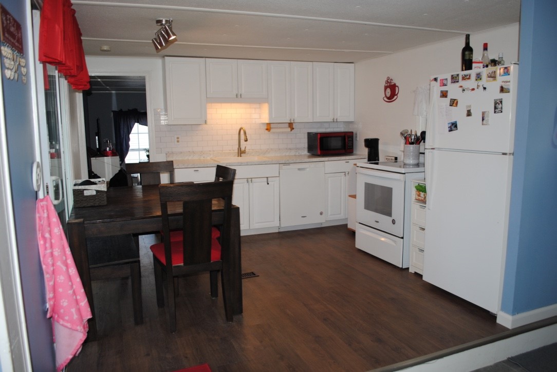 18 Torch Lane Coventry, RI 02816 - Photo 3 of 11