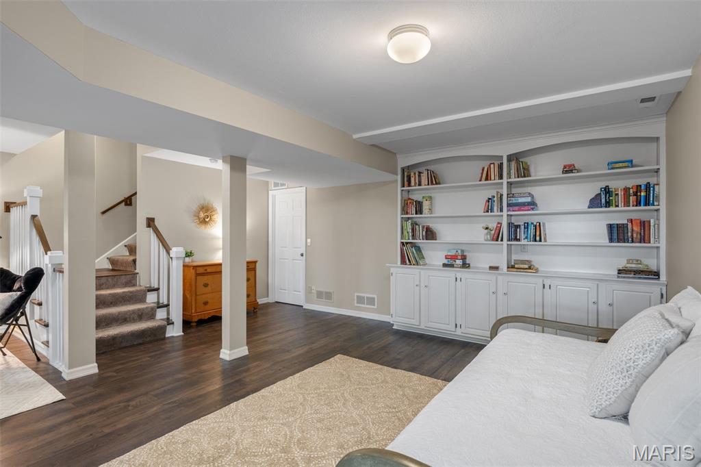 35 Ridgeview Cir Court Ballwin, MO 63021 - Photo 29 of 48