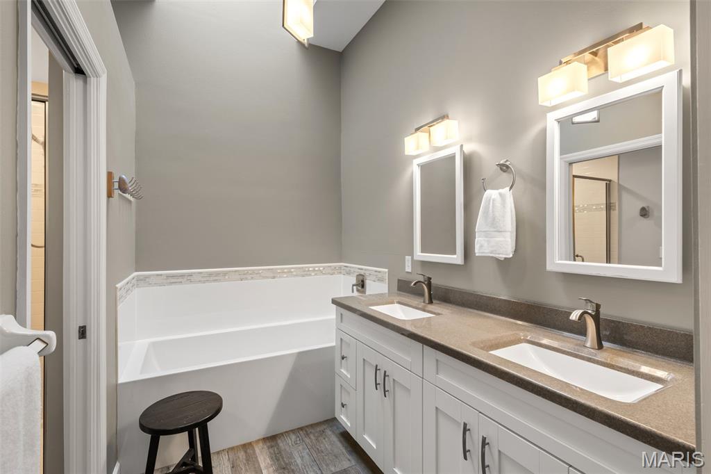 35 Ridgeview Cir Court Ballwin, MO 63021 - Photo 39 of 48