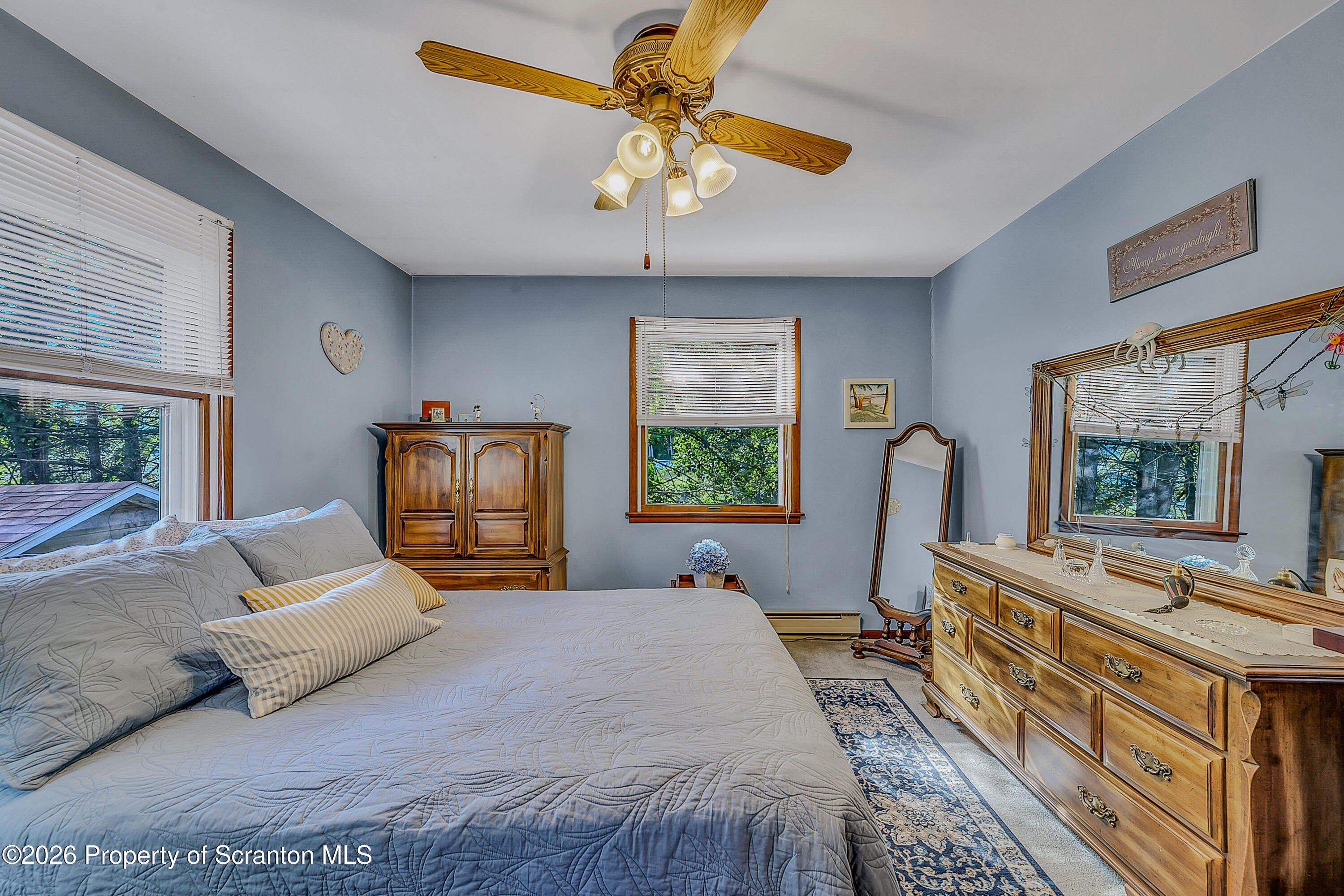 1735 Bulwer Street Scranton, PA 18504 - Photo 34 of 49 Primary Bedroom