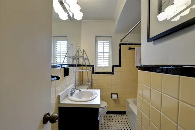 $1,750 | 282 Ardmore Circle Northwest, Unit 2, Atlanta, GA 30309