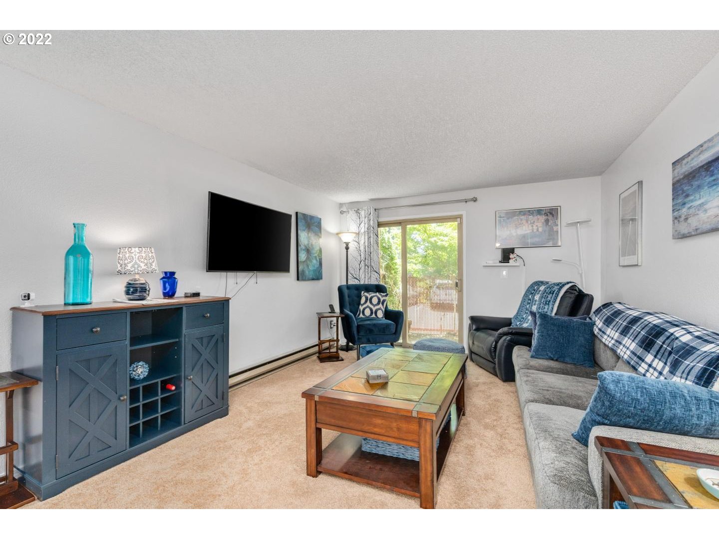 12604 Northwest Barnes Road, Unit 8 Portland, OR 97229 - Photo 3 of 15 Gallery Image 3