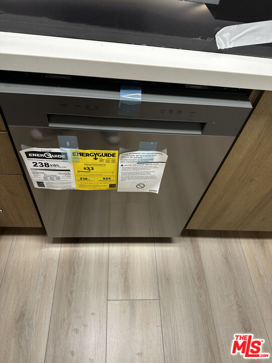 2825 North Los Felices Road, Unit 210 Palm Springs, CA 92262 - Photo 5 of 14