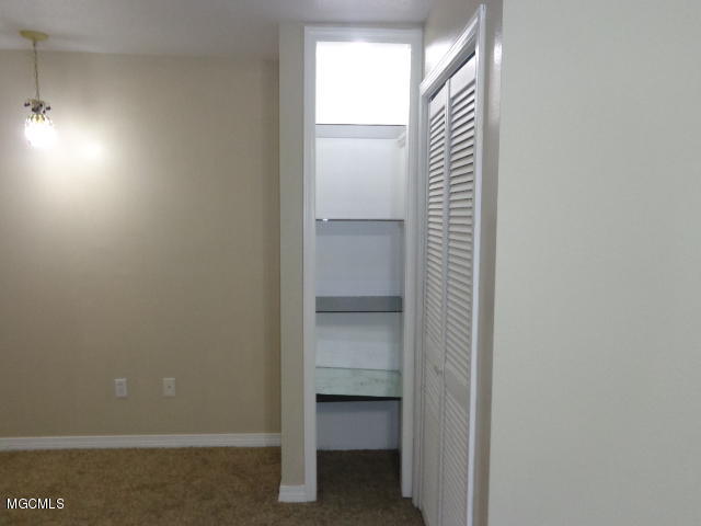 828 Tegarden Road Gulfport, MS 39507 - Photo 16 of 27 019