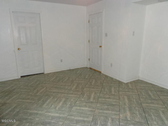 828 Tegarden Road Gulfport, MS 39507 - Photo 25 of 27 030