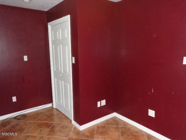 828 Tegarden Road Gulfport, MS 39507 - Photo 26 of 27 033