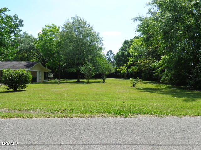 828 Tegarden Road Gulfport, MS 39507 - Photo 8 of 27 037