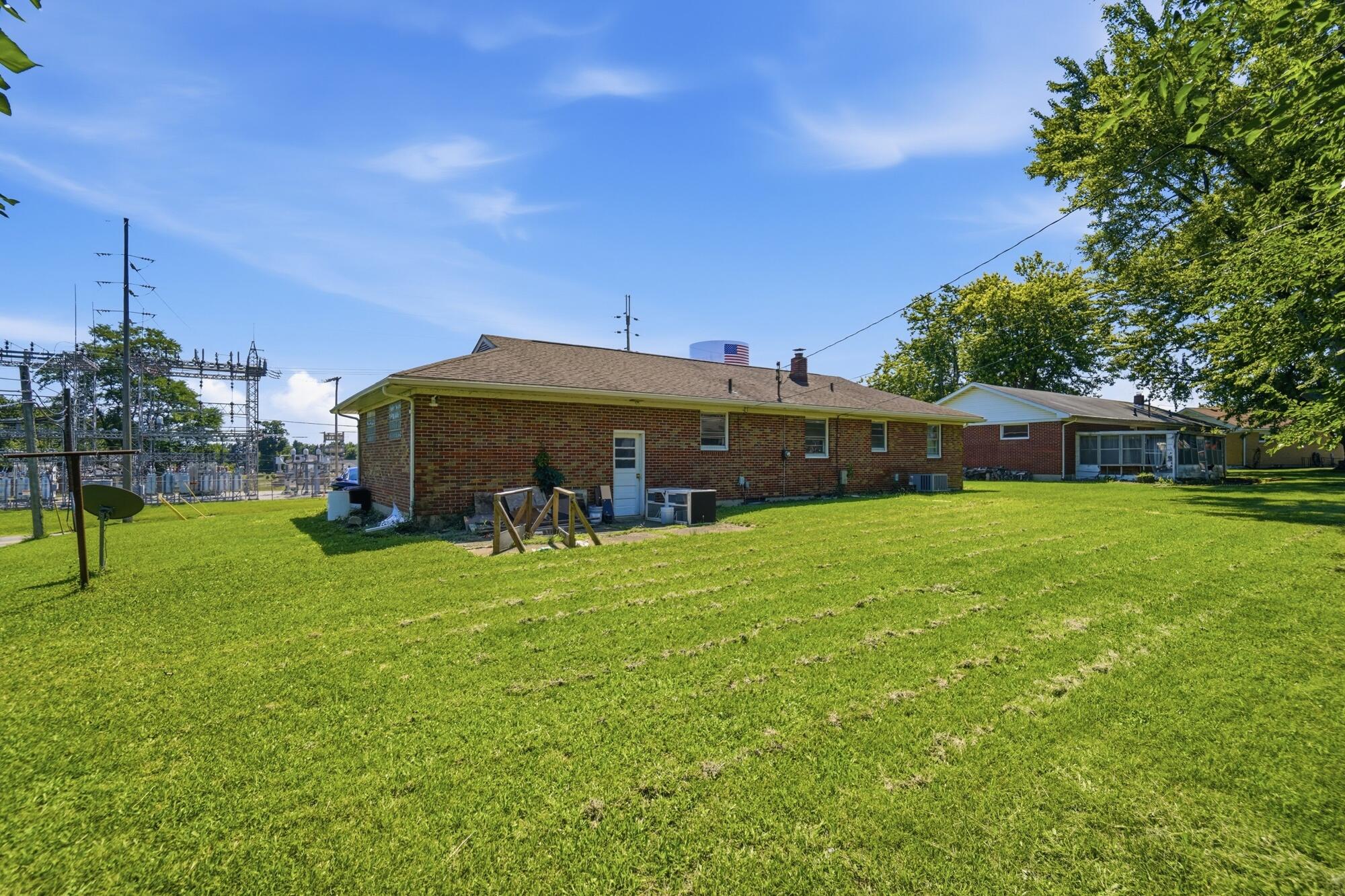1450 Moorefield Road Springfield, OH 45503 - Photo 45 of 50 0232