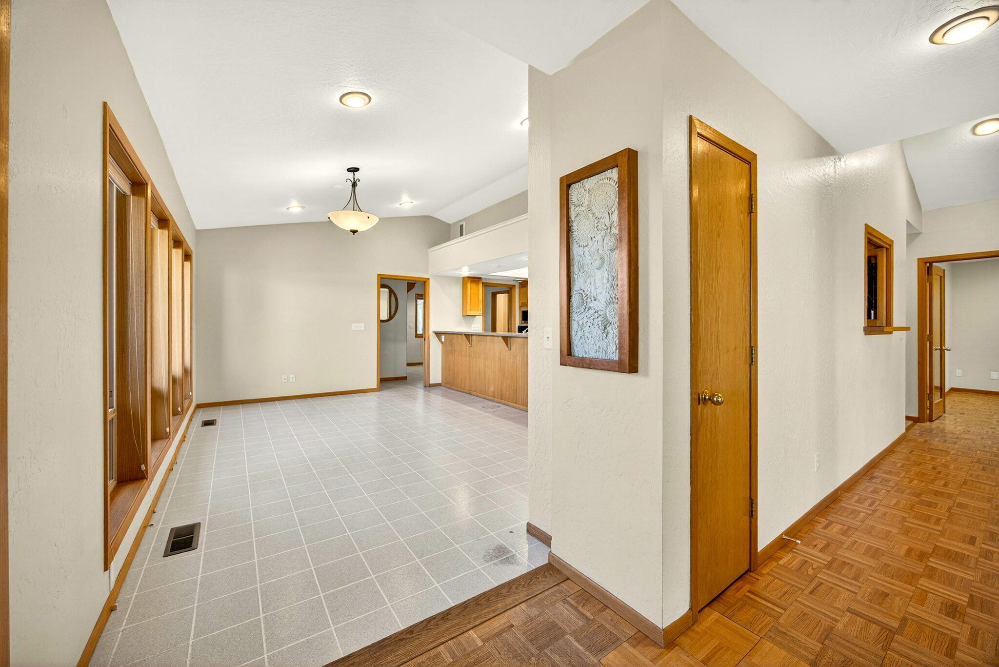 1800 Peachey Road Ashland, OR 97520 - Photo 13 of 83 ApxPR00019