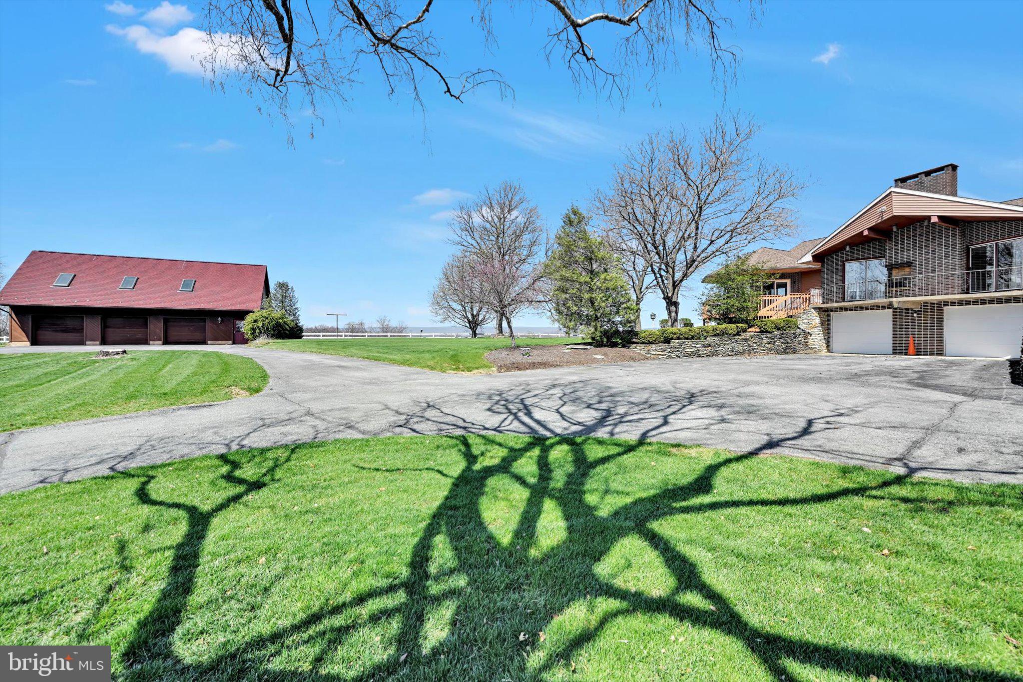 57 Arboretum Road Bernville, PA 19506 - Photo 4 of 70