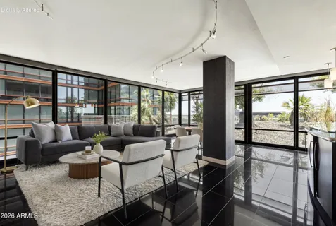$945,000 | 4808 North 24th Street, Unit 627, Phoenix, AZ 85016