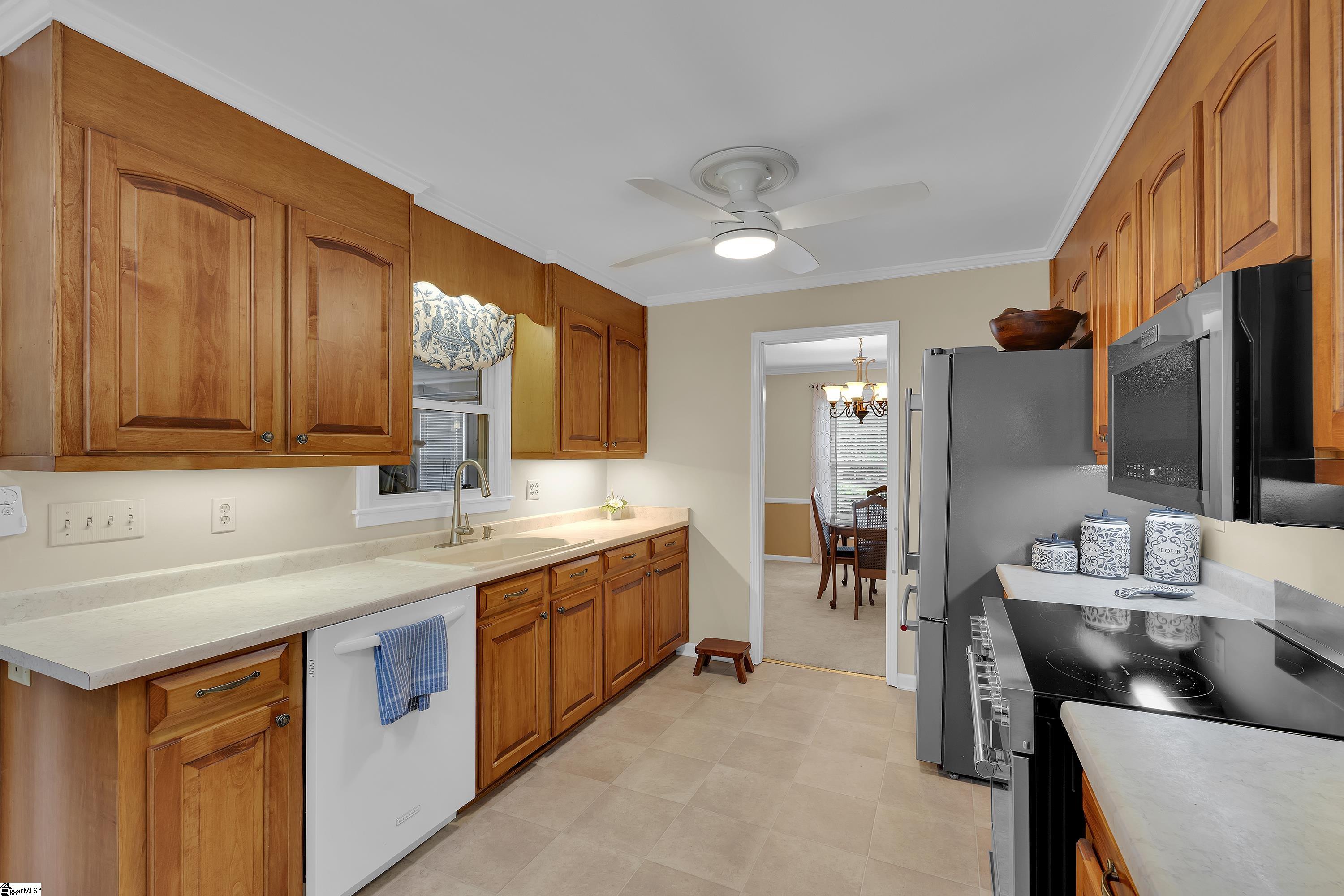 133 Brookbend Road Mauldin, SC 29662 - Photo 13 of 28