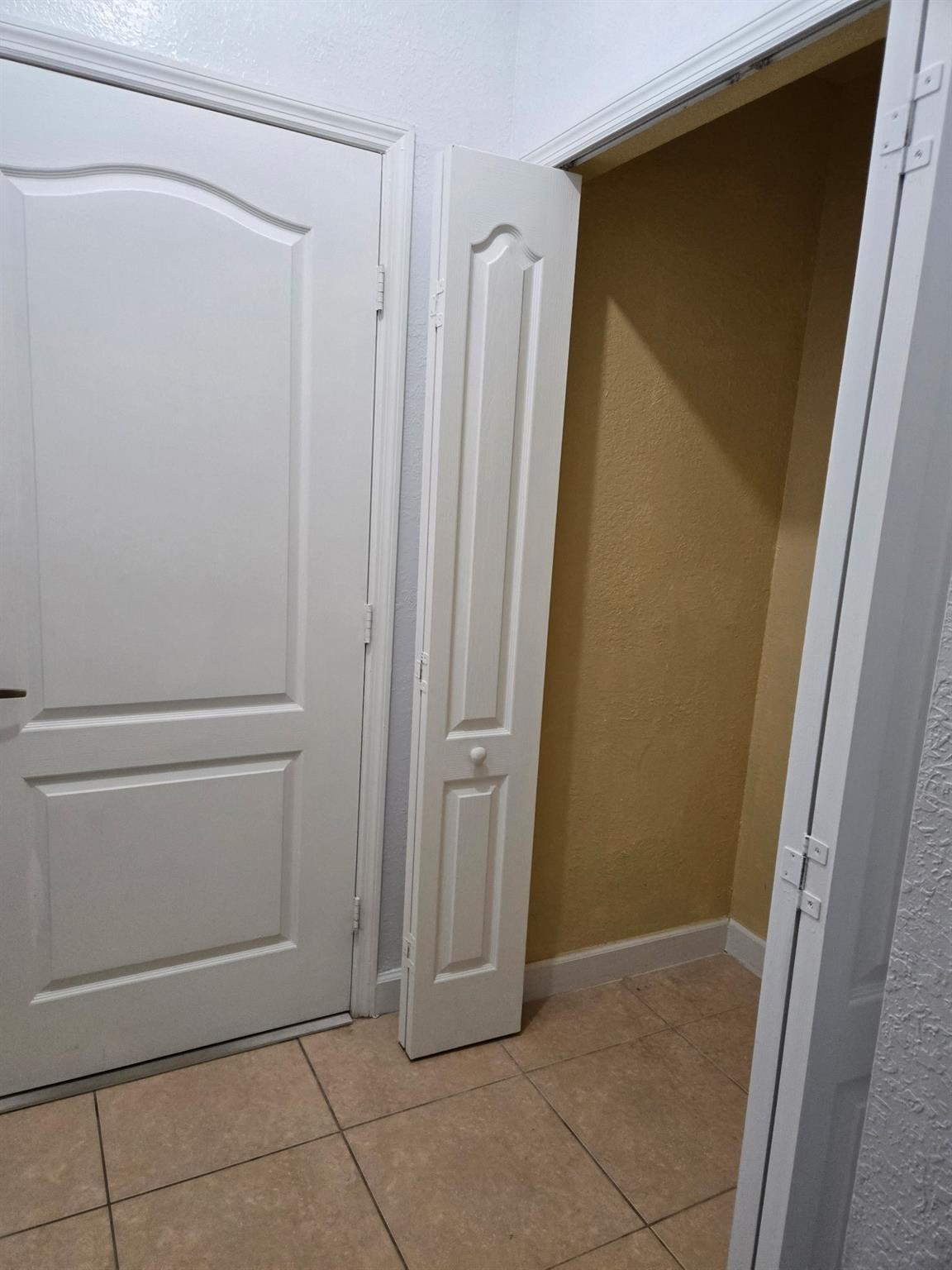 7060 Northwest 177th Street, Unit 103 Hialeah, FL 33015 - Photo 14 of 33 Photo 14