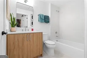 $350,000 | 567 Ponce De Leon Avenue Northeast, Unit 405, Atlanta, GA 30308