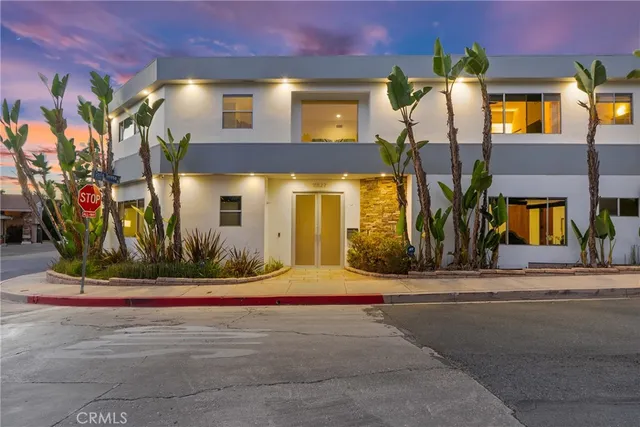 $4,399,000 | 11527 Dona Dolores Place, Studio City, CA 91604
