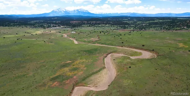 a view of a lake in middle of the town