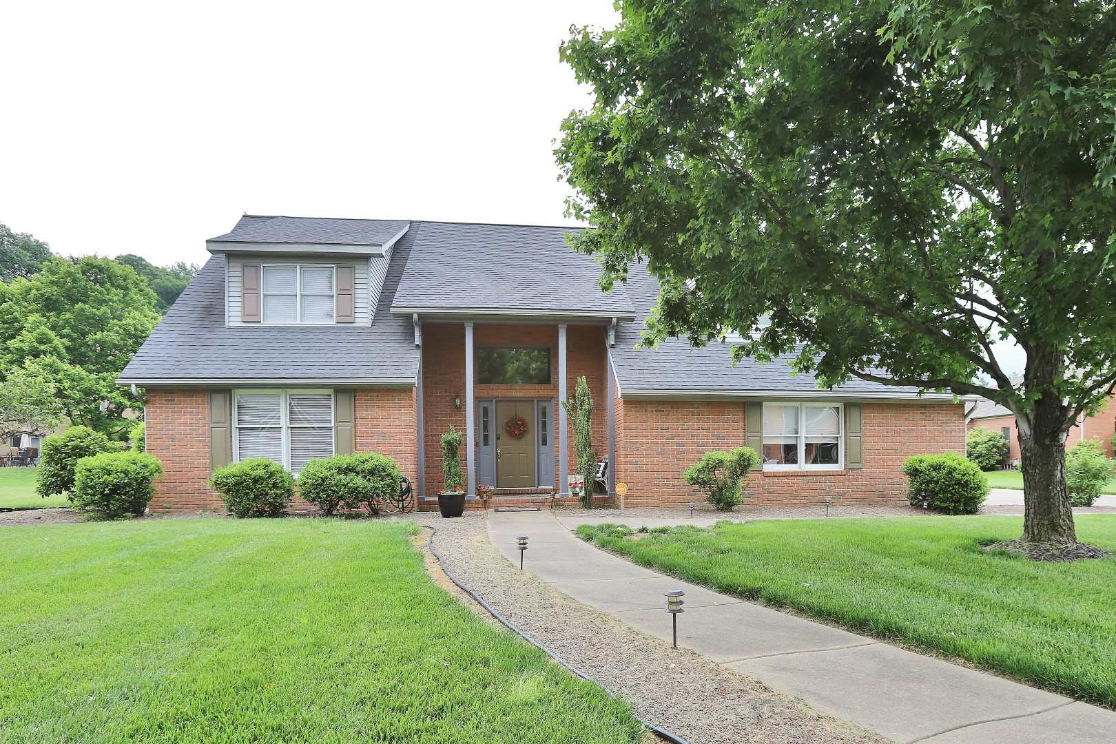 901 Calumet Road Evansville, IN 47725 - Photo 1 of 34 Gallery Image 1