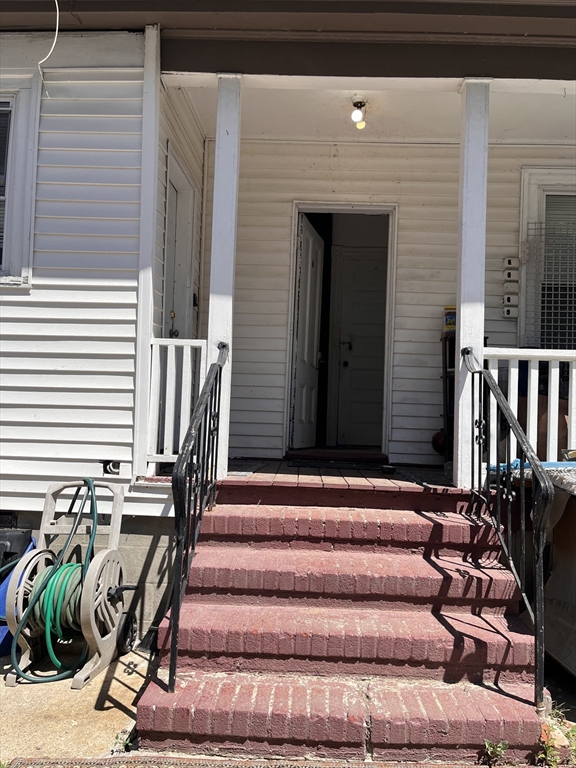 32 Avon Street, Unit 2 Lawrence, MA 01841 - Photo 5 of 6