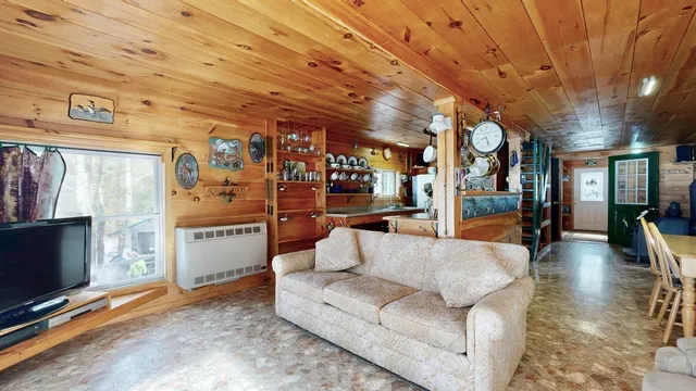 $389,900 | 15 Hamlin Loop, Harmony, ME 04942