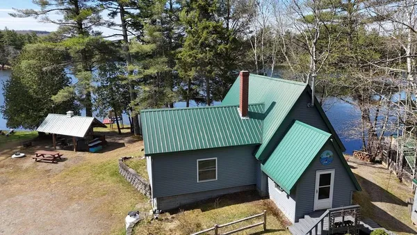$389,900 | 15 Hamlin Loop, Harmony, ME 04942
