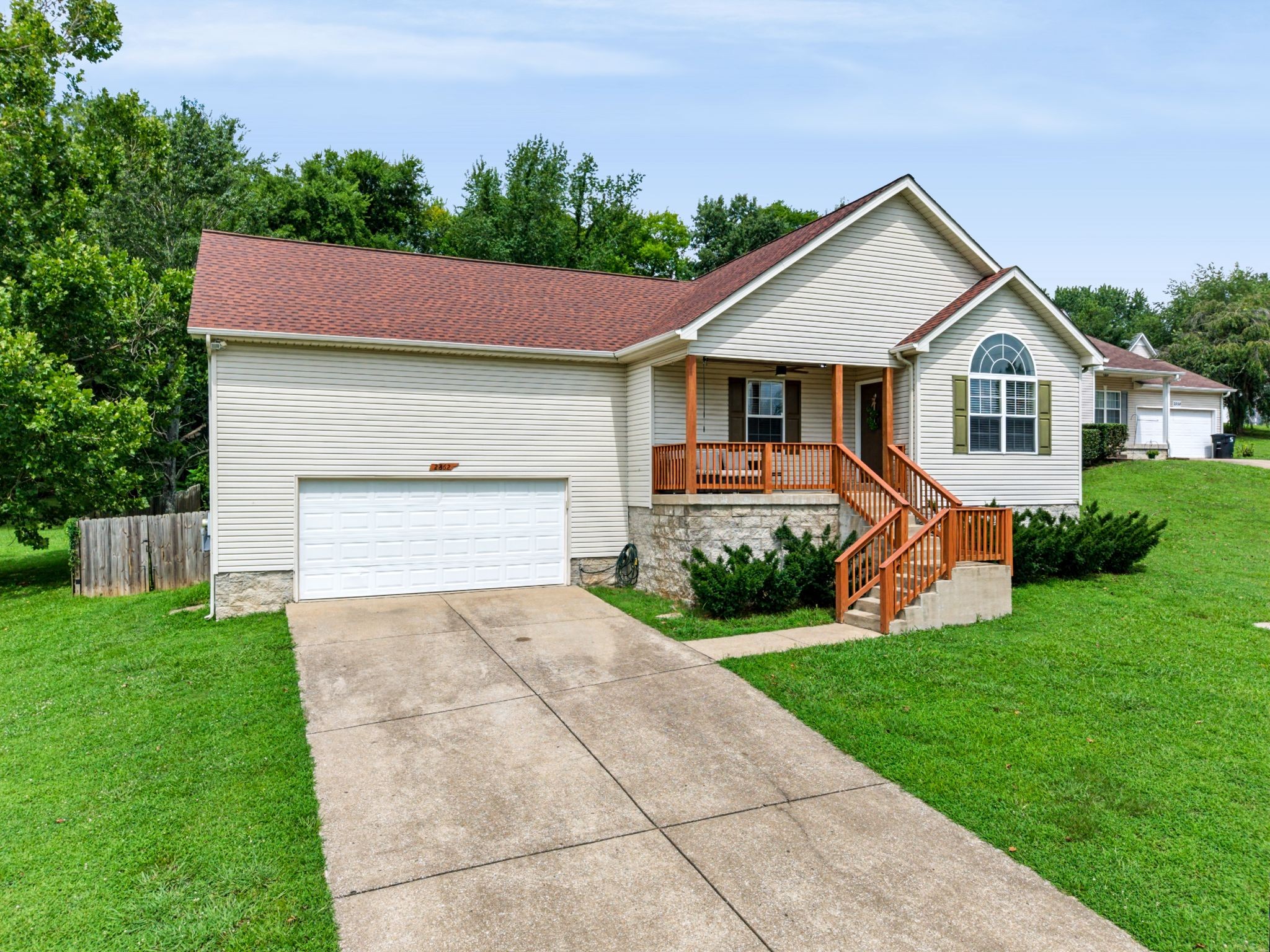 2862 Spring Meade Boulevard Columbia, TN 38401 - Photo 3 of 24