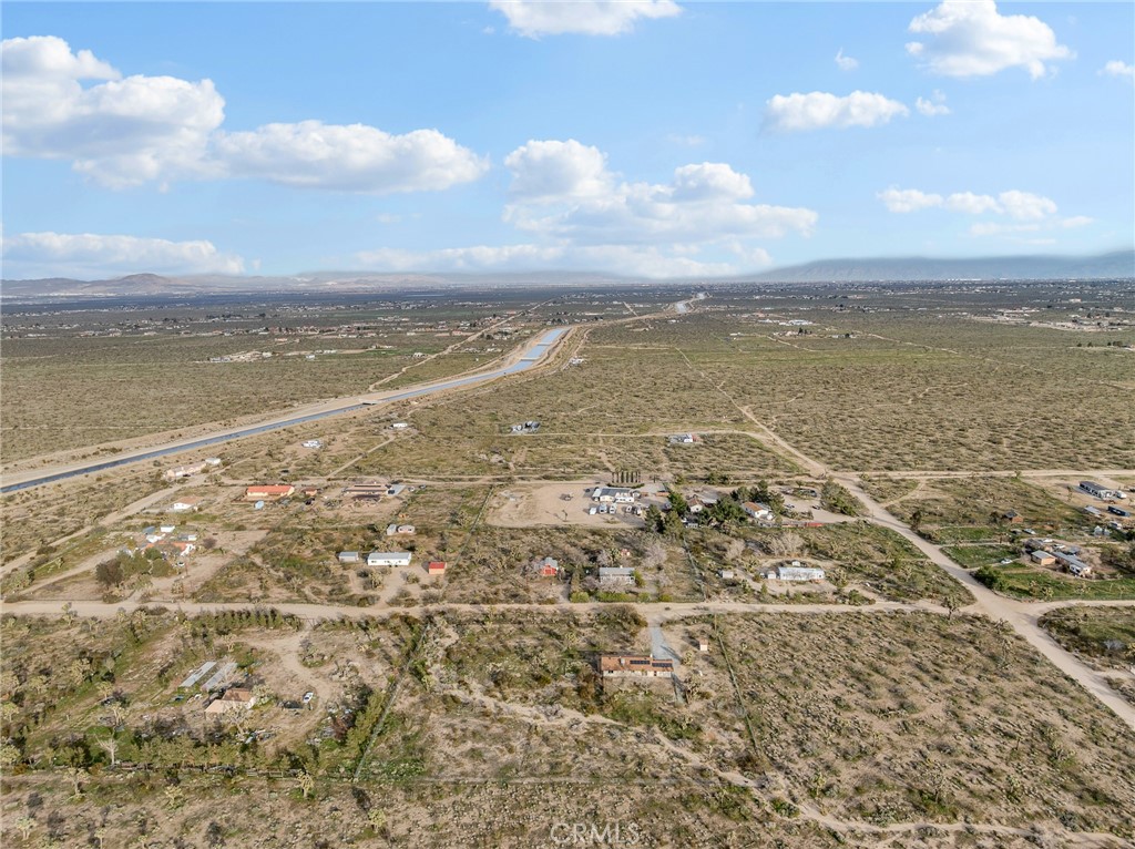 12780 Hacienda Road Phelan, CA 92371 - Photo 36 of 38 a view of an ocean
