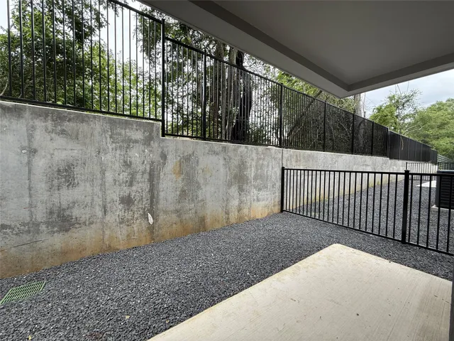 $4,200 | 1941 Sawdust Road, Unit 167, The Woodlands, TX 77380