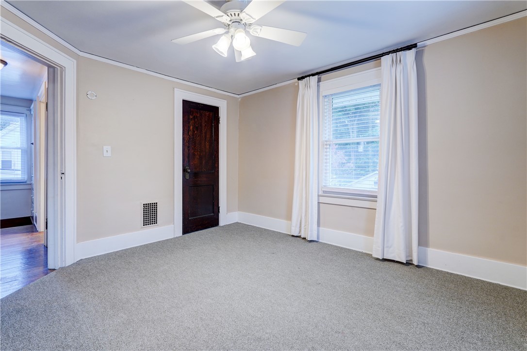 27 Winston Place Rochester, NY 14607 - Photo 22 of 30