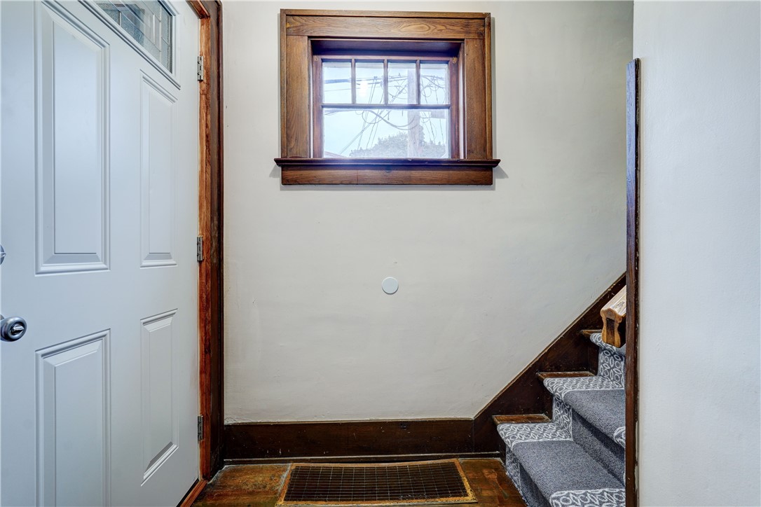 27 Winston Place Rochester, NY 14607 - Photo 6 of 30