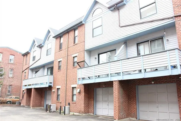 $3,000 | 54 Edgewood Avenue, Unit 54, New Haven, CT 06511