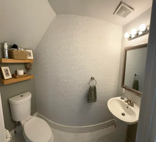 $360,000 | 7938 Sanibel Drive, Tamarac, FL 33321