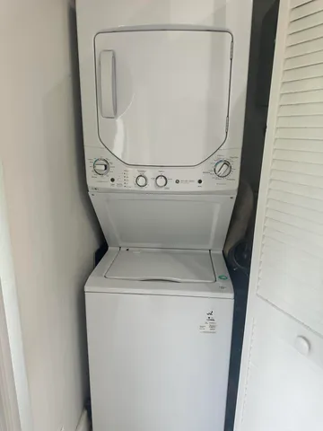 $360,000 | 7938 Sanibel Drive, Tamarac, FL 33321