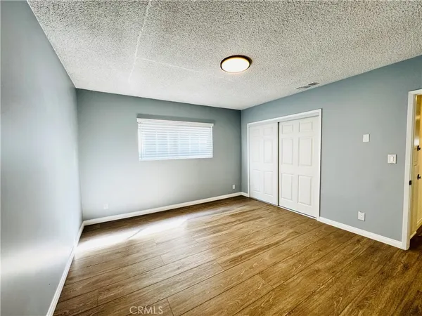 $5,500 | 12538 Collins Street, Valley Village, CA 91607