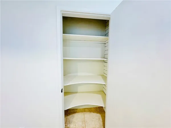 $5,500 | 12538 Collins Street, Valley Village, CA 91607