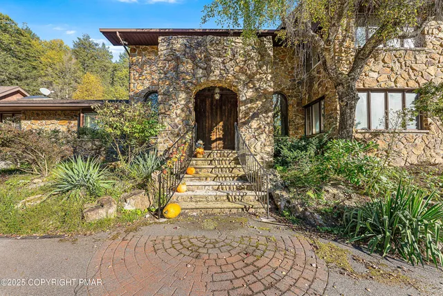 a view of a front door of a house