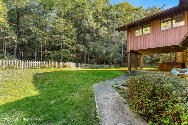 $950,000 | 6760 Bear Creek Boulevard, Wilkes Barre, PA 18702