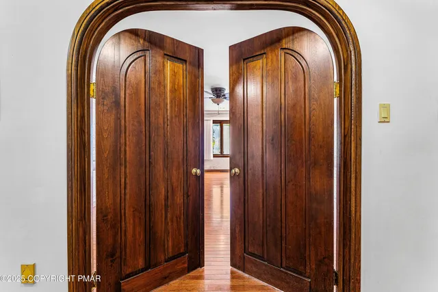 $950,000 | 6760 Bear Creek Boulevard, Wilkes Barre, PA 18702