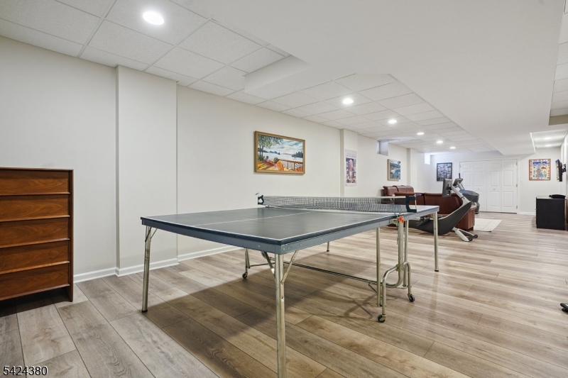 13 O'Brien Court Bedminster, NJ 07921 - Photo 44 of 50 a room with furniture pool table and windows