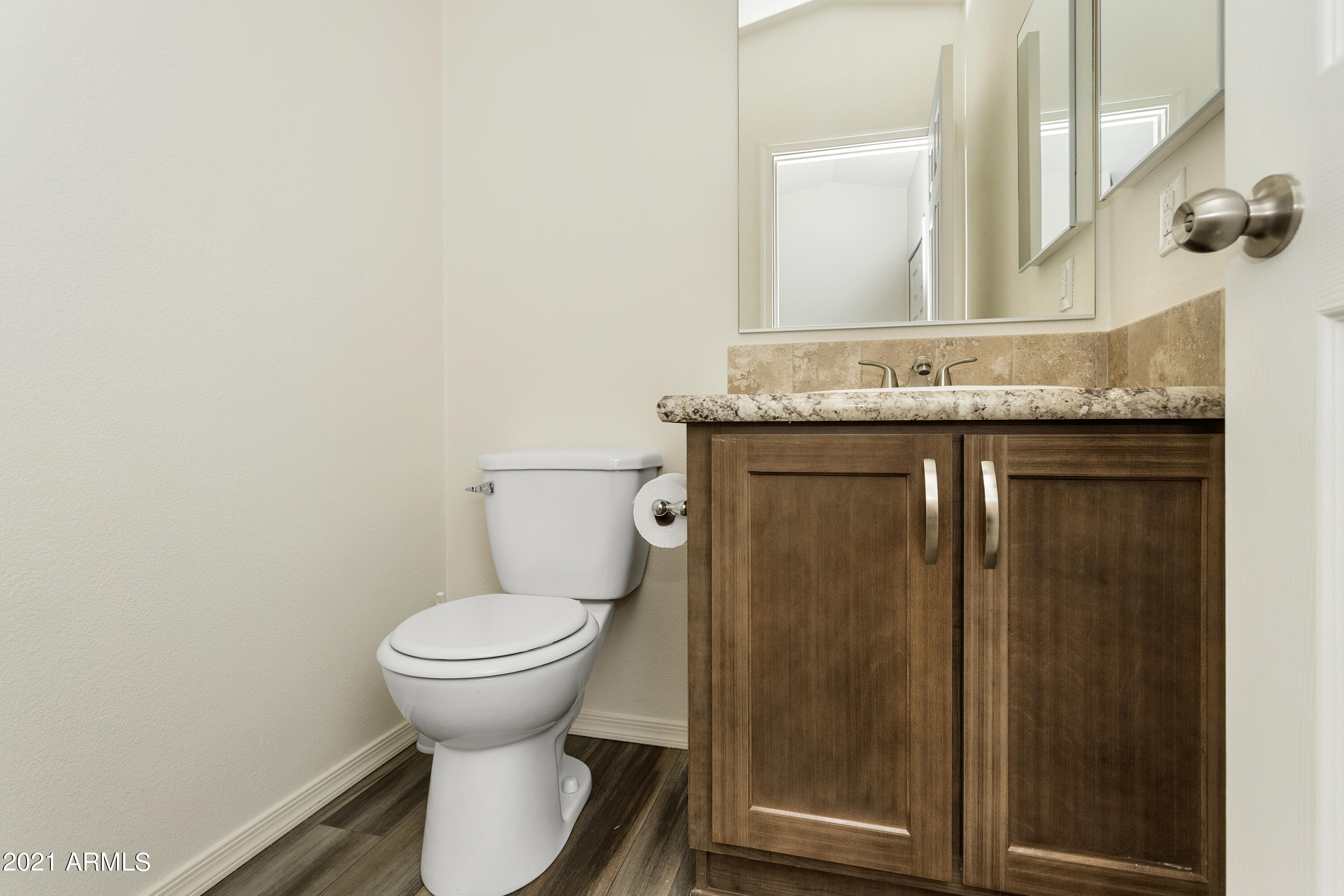 20796 East Antelope Road Mayer, AZ 86333 - Photo 17 of 23 015_Powder room