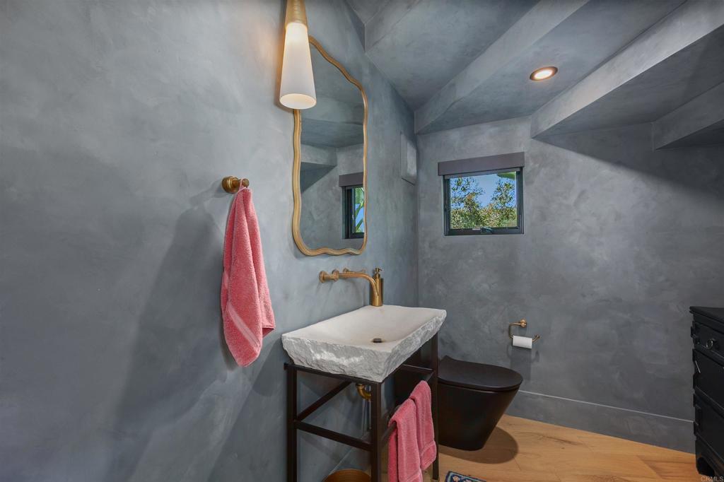 417 Warwick Avenue Cardiff-by-the-Sea, CA 92007 - Photo 18 of 54